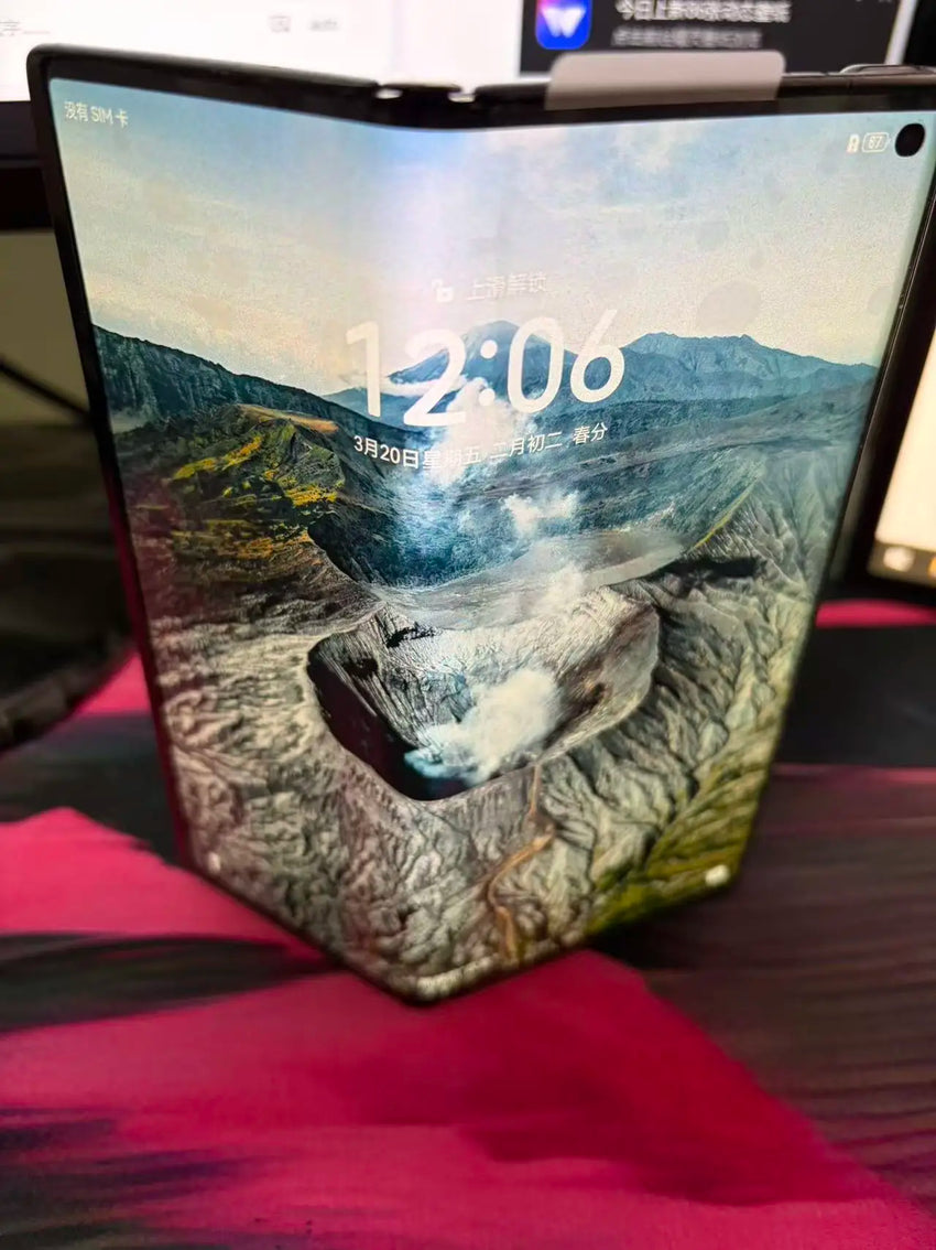 Android Mate Xs2 Foldable  108MP HD LTE Unlocked Smartphone with  90Hz.