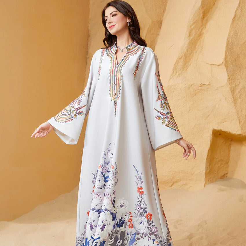 Cross-Border Modest Summer Robe for Muslim Women New Embroidered Dubai Dress Abayas Traditional Muslim Clothing for Travel