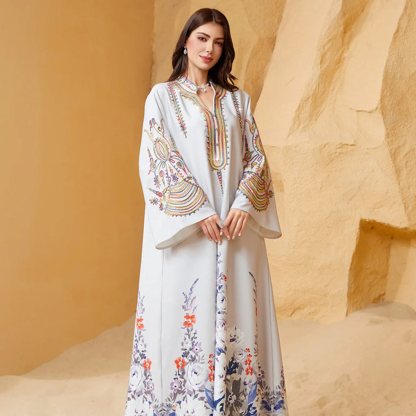 Cross-Border Modest Summer Robe for Muslim Women New Embroidered Dubai Dress Abayas Traditional Muslim Clothing for Travel