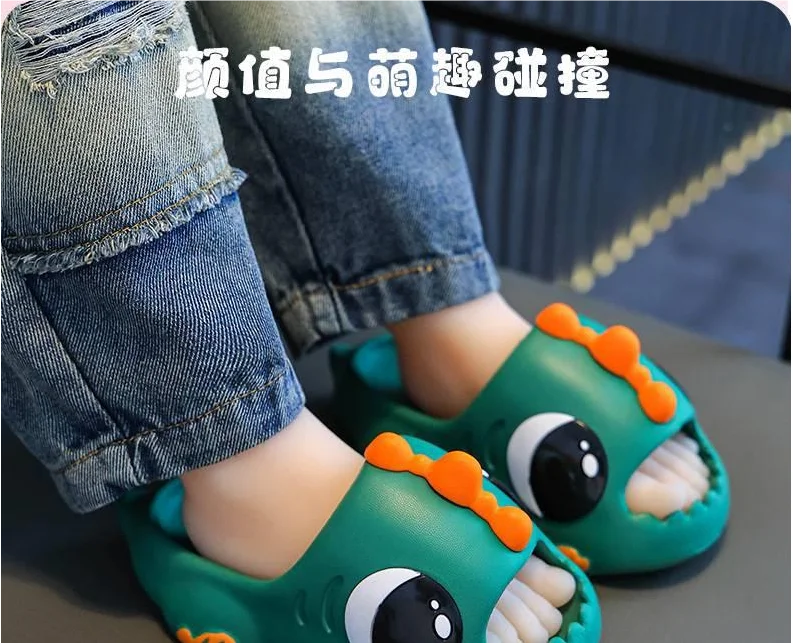 /Summer Aged 2-12 Children Slippers Cute Cartoon Dinosaur Beach Sandal For Kids Boys Girls Flip Flops Non-Slip Indoor Home Shoes