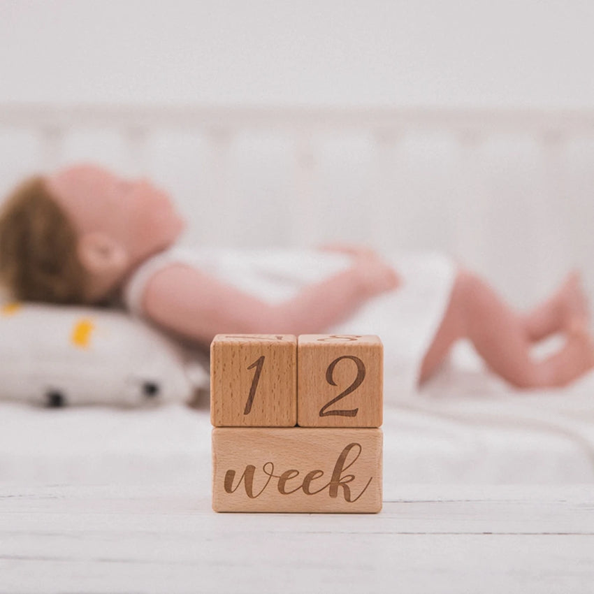 3pc/set Raw Wood Baby Month Milestone Card Beech Block Square Engraved Newborn Month Birthday Milestones Block Photography Props