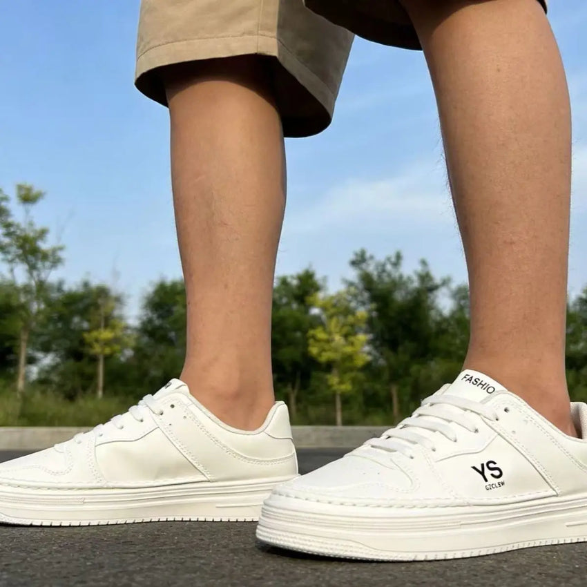 New 2026 Summer Korean Style Fashionable Breathable Versatile White Sneakers Casual Heightening Flat Shoes Comfortable All-Match