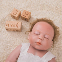 3pc/set Raw Wood Baby Month Milestone Card Beech Block Square Engraved Newborn Month Birthday Milestones Block Photography Props